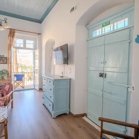 דירה To Spiti - Charming In Chorio סימי